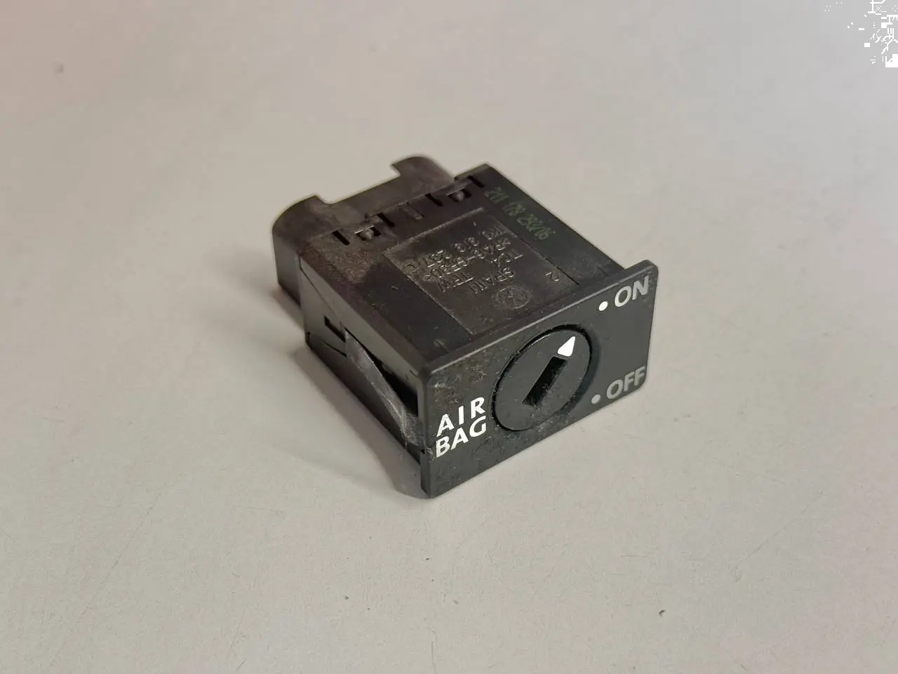 Airbagausschalter Beifahrer ON/OFF Taste VW Golf 5 1K1 1,9 TDI 2006 1K0919237C