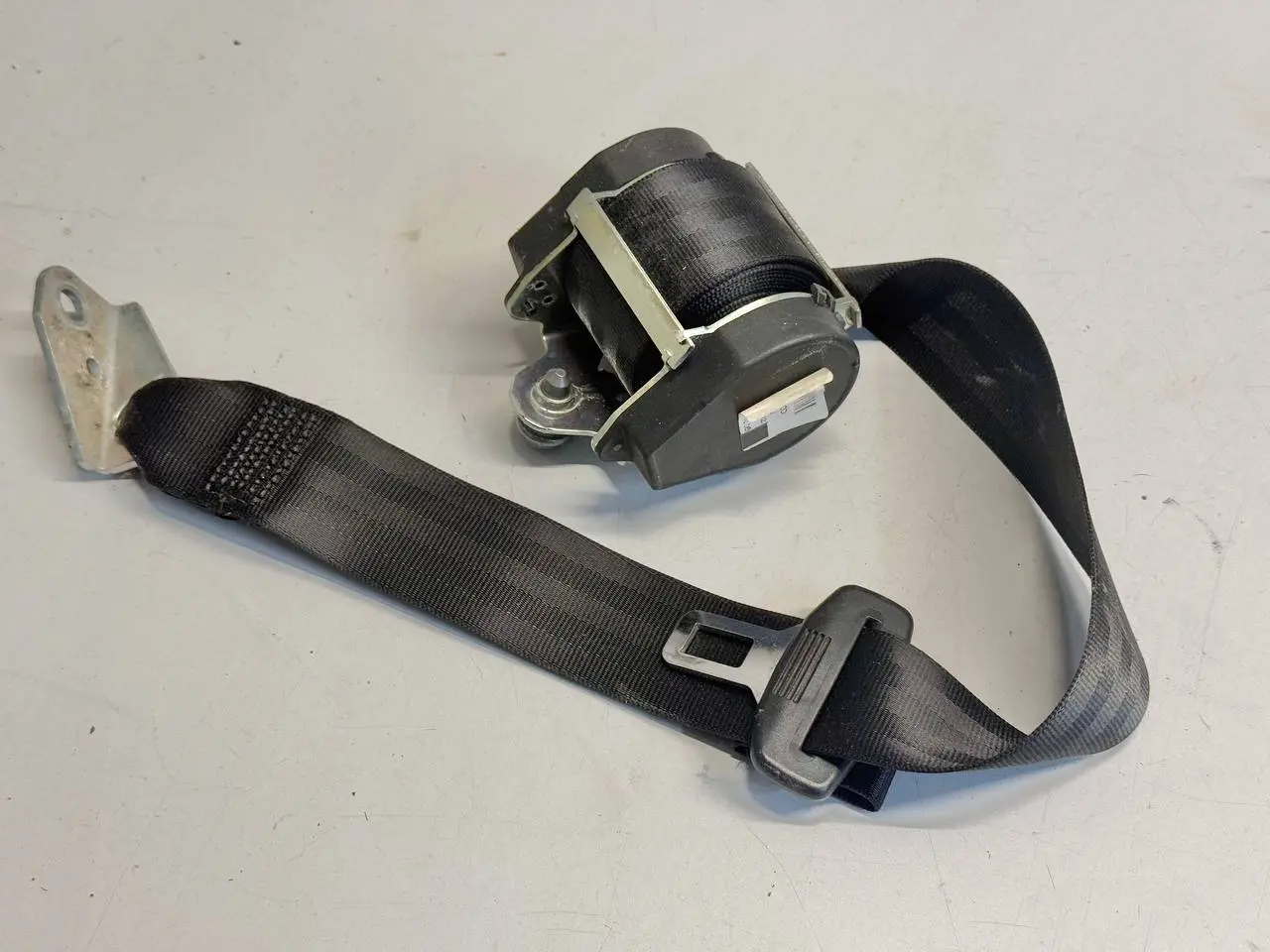 Sicherheitsgurt Rückbank hinten links 5 VW Golf 5 1K1 1,9 TDI 2006 1K6857805N