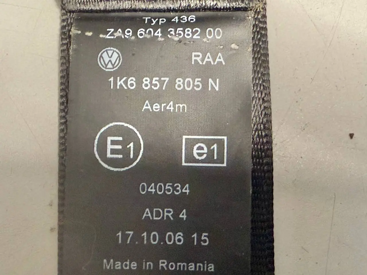 Sicherheitsgurt Rückbank hinten links 5 VW Golf 5 1K1 1,9 TDI 2006 1K6857805N