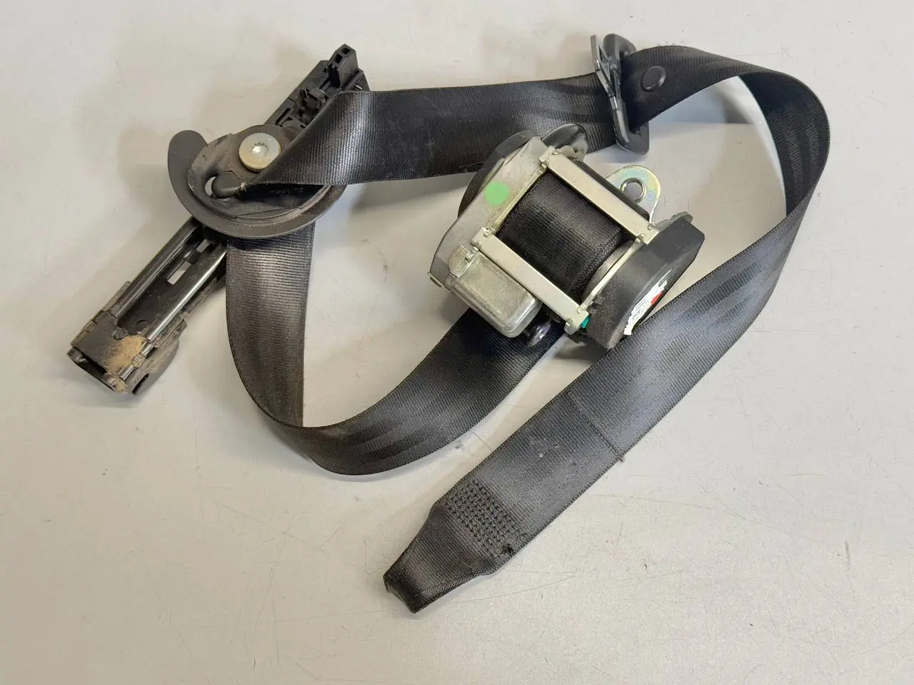 Sicherheitsgurt Gurtstraffer vorne links 5 VW Golf 5 1K1 1,9 TDI 2006 609627900