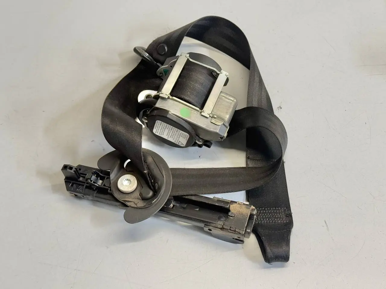 Sicherheitsgurt Gurtstraffer vorne links 5 VW Golf 5 1K1 1,9 TDI 2006 609627900