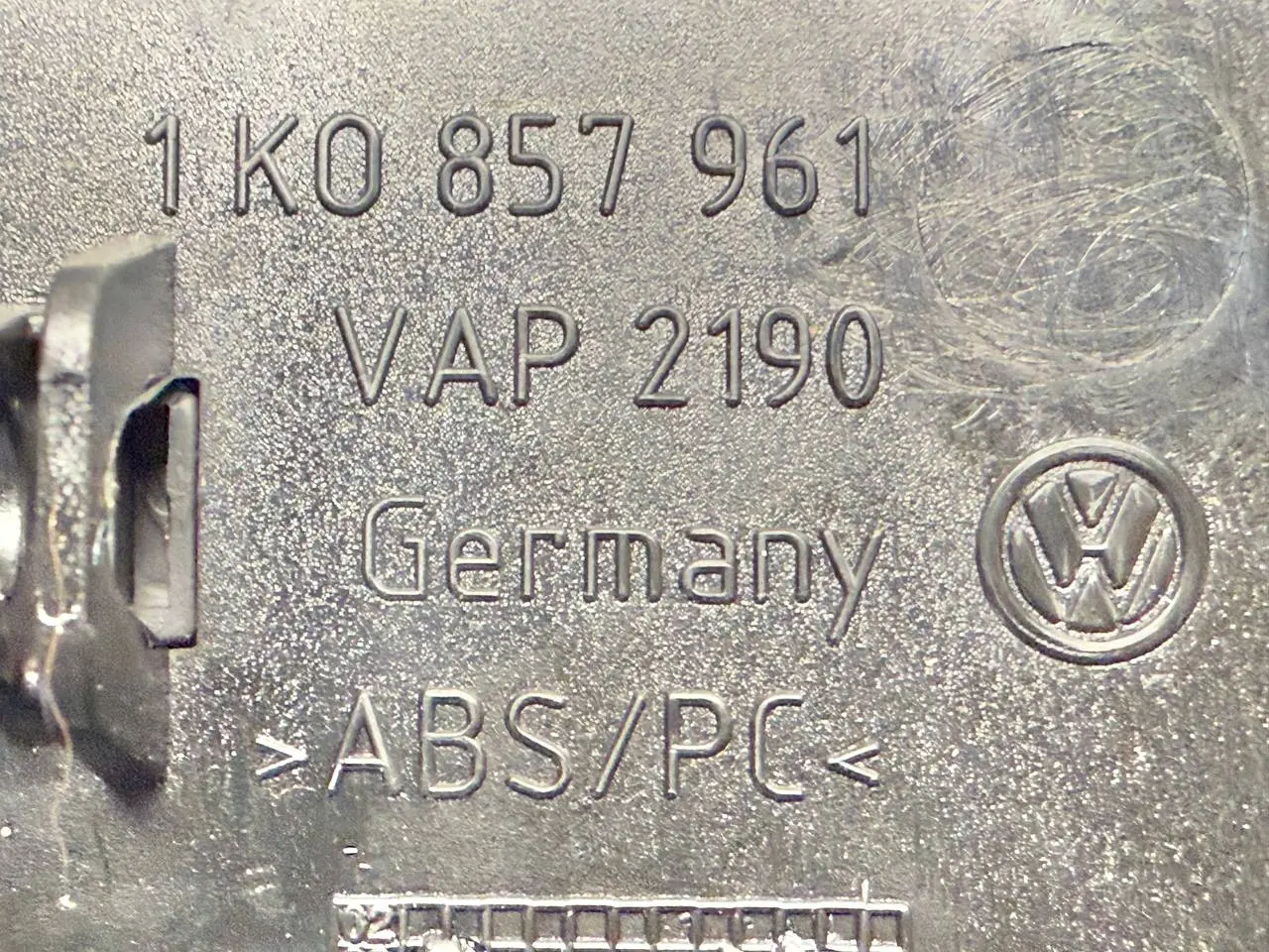 ABS-Steuergerät Golf 5 1K1 1,9 TDI 2006 VW Golf 5 1K1 1,9 TDI 2006 1K0959623D