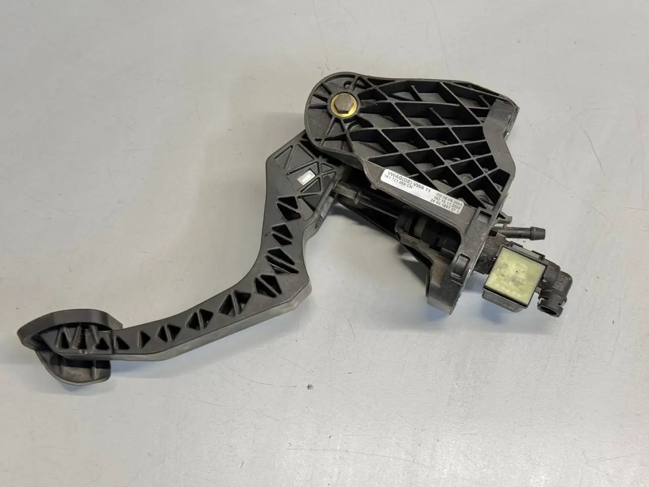 Kupplungshydrozylinder Geberzylinder VW Golf 5 1K1 1,9 TDI 2006 1K1721059CH