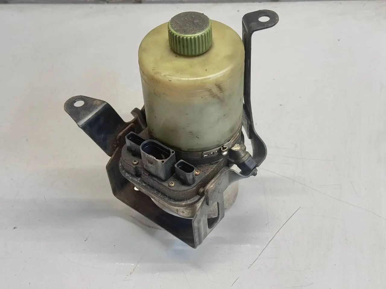 Elektrische Servopumpe Lenkhilfe Polo V 6C VW Polo 9N1 1,2L 2002 6Q0423156AB