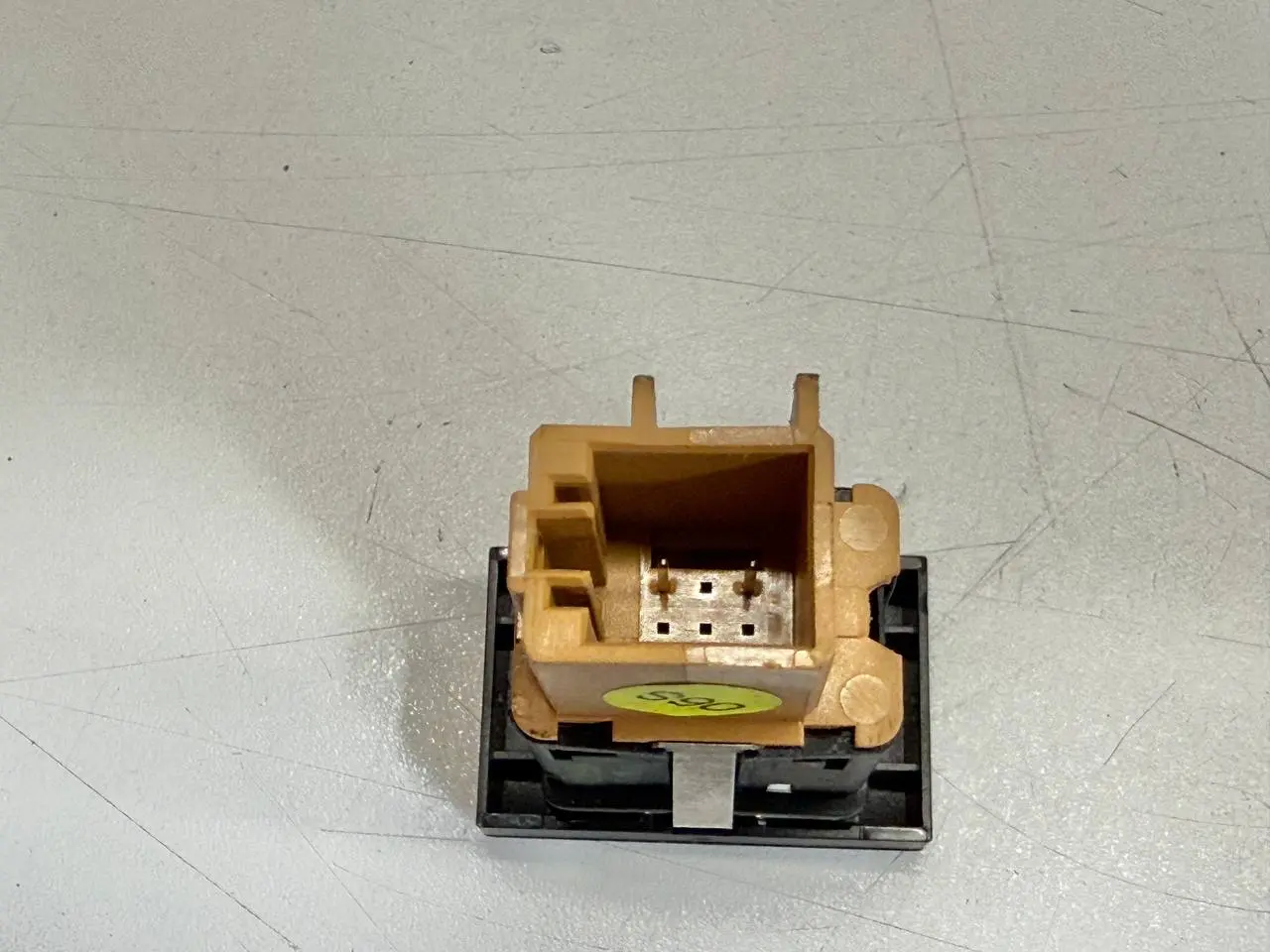 Kontrollleuchte und Schalter für Polo V 6R VW Polo V 6R 1,2 TSI 2010 6R0919234