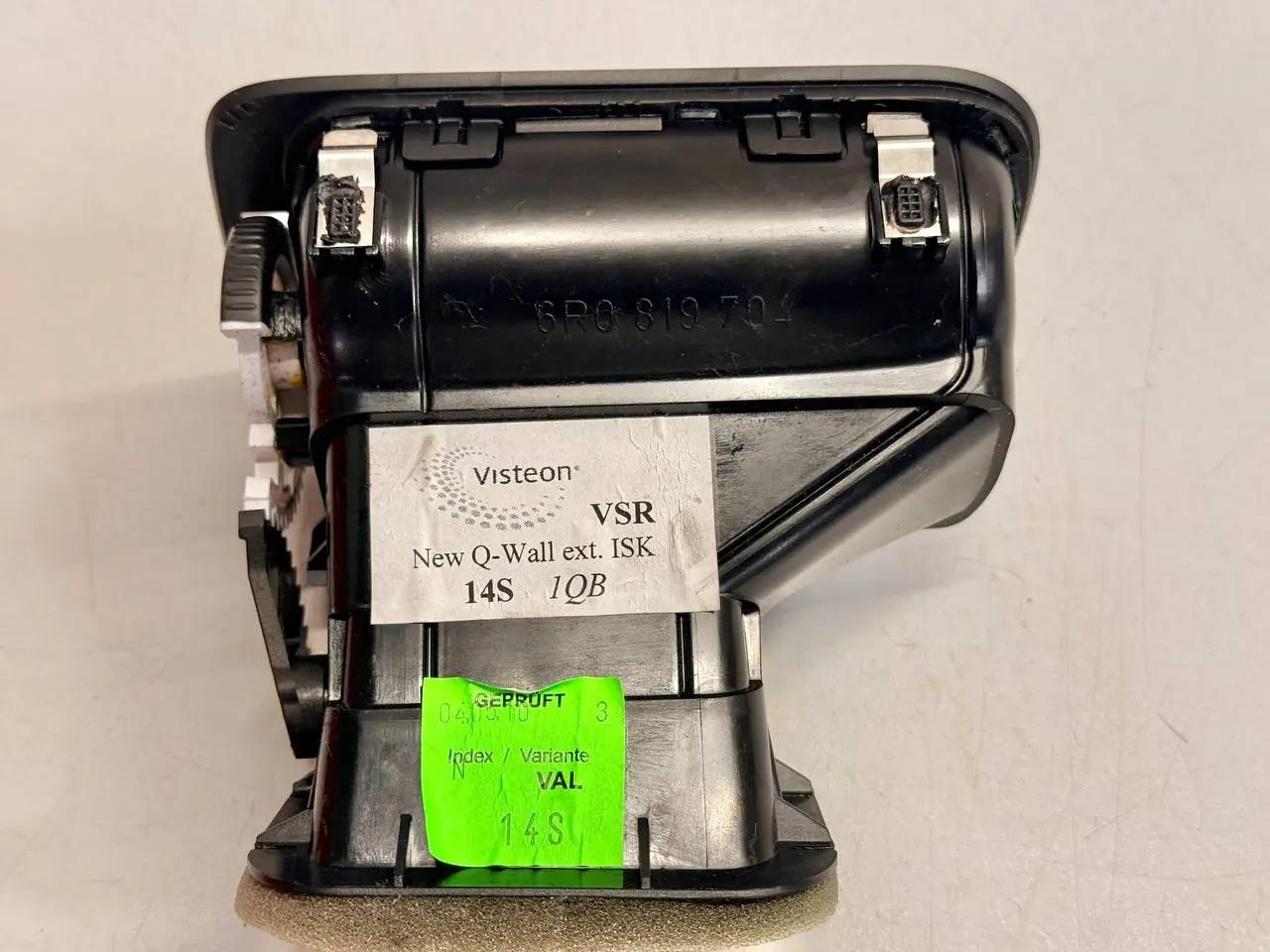 Luftdüse Armaturenbrett Polo V 6R 1,2 TSI VW Polo V 6R 1,2 TSI 2010 6R0819704