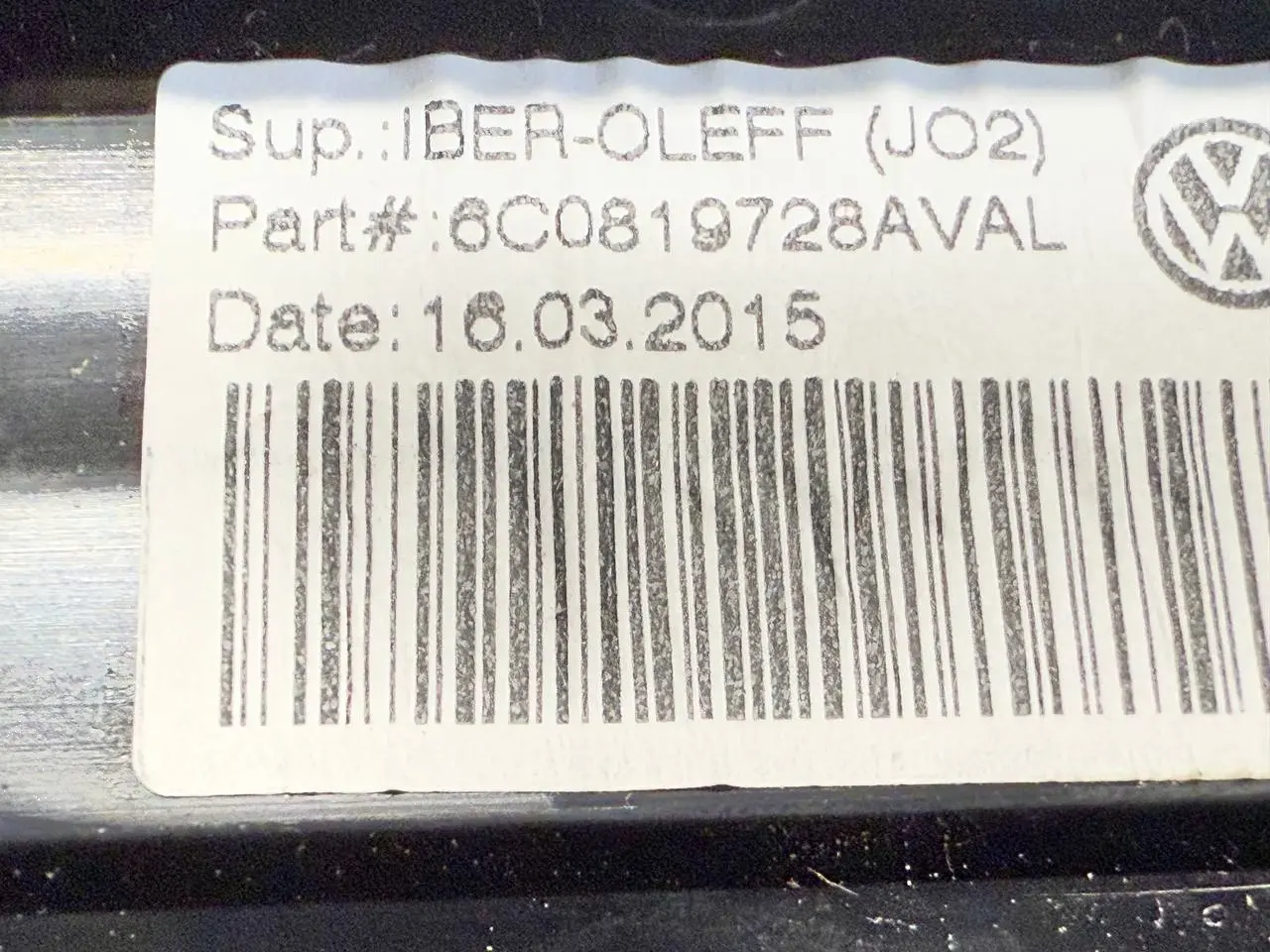 Lüftungsdüse, Luftauslass vorne Mitte V VW Polo V 6C 1,2 TSI 2015 6RF819728