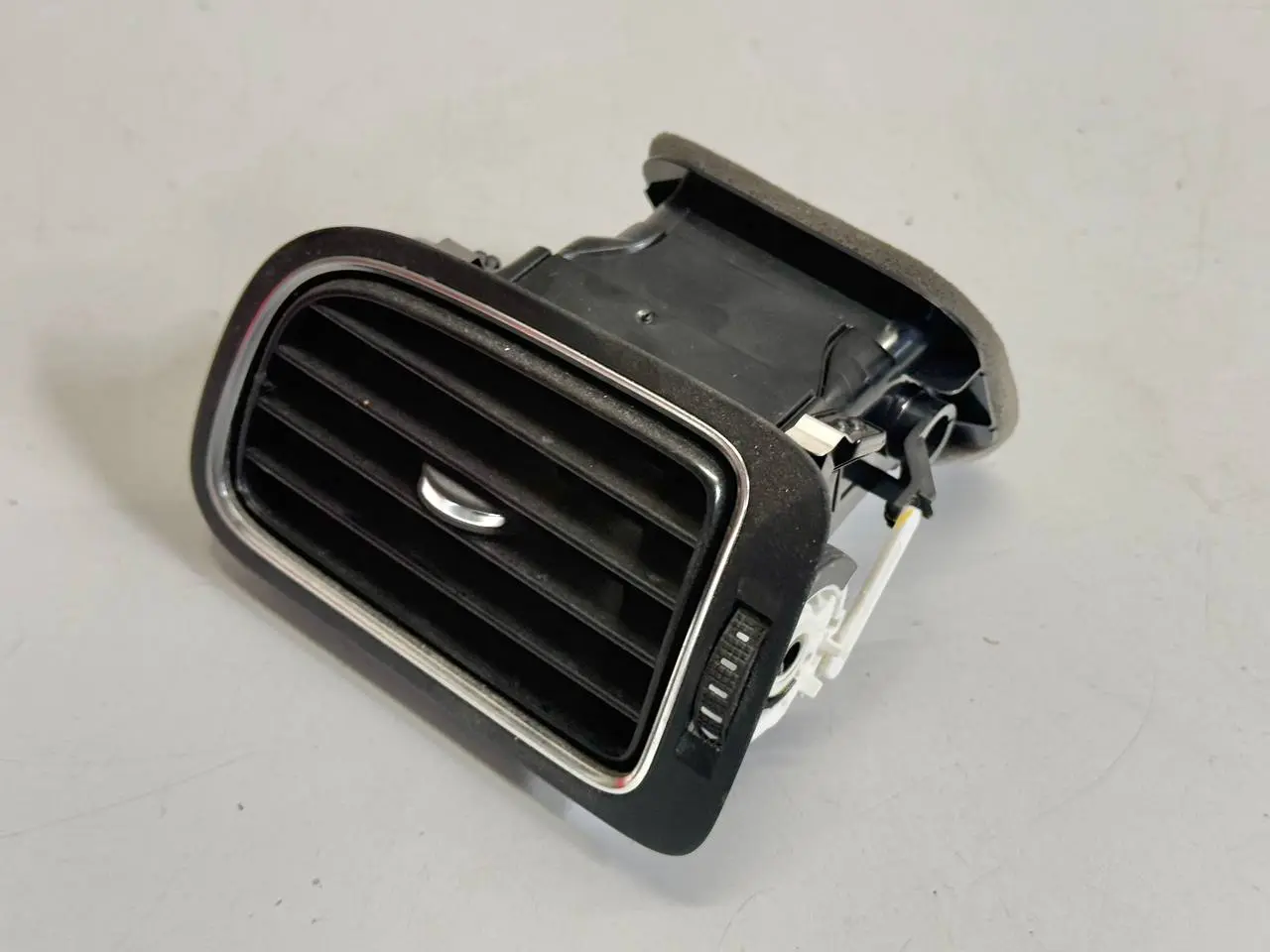 Lüftdüse Belüftungsdüse Luftausströmer Polo VW Polo V 6C 1,2 TSI 2015 6RF819703