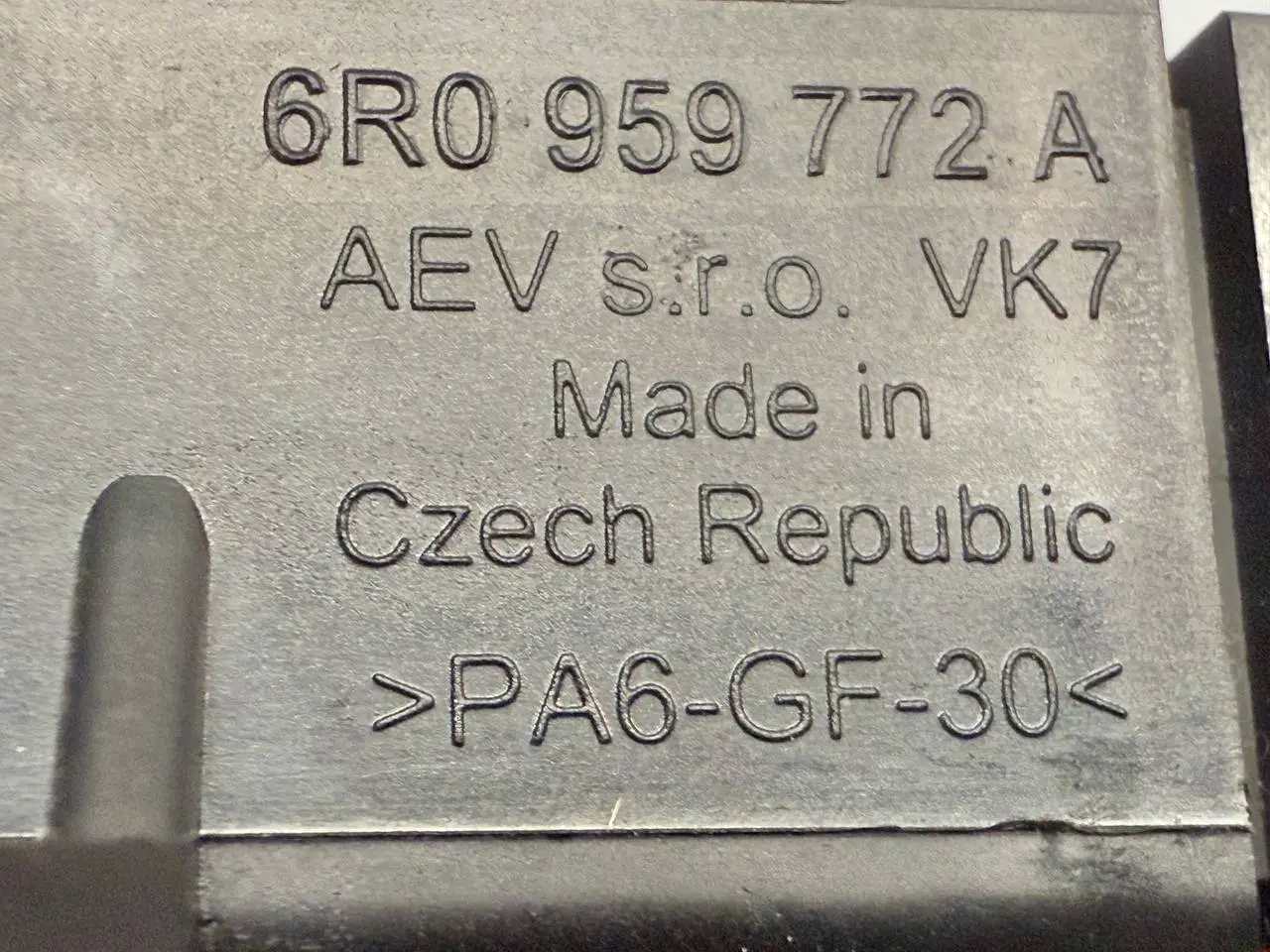Steuergerät Sitzheizung Polo V 6R 1,2 TSI VW Polo V 6C 1,2 TSI 2015 6R0959772A