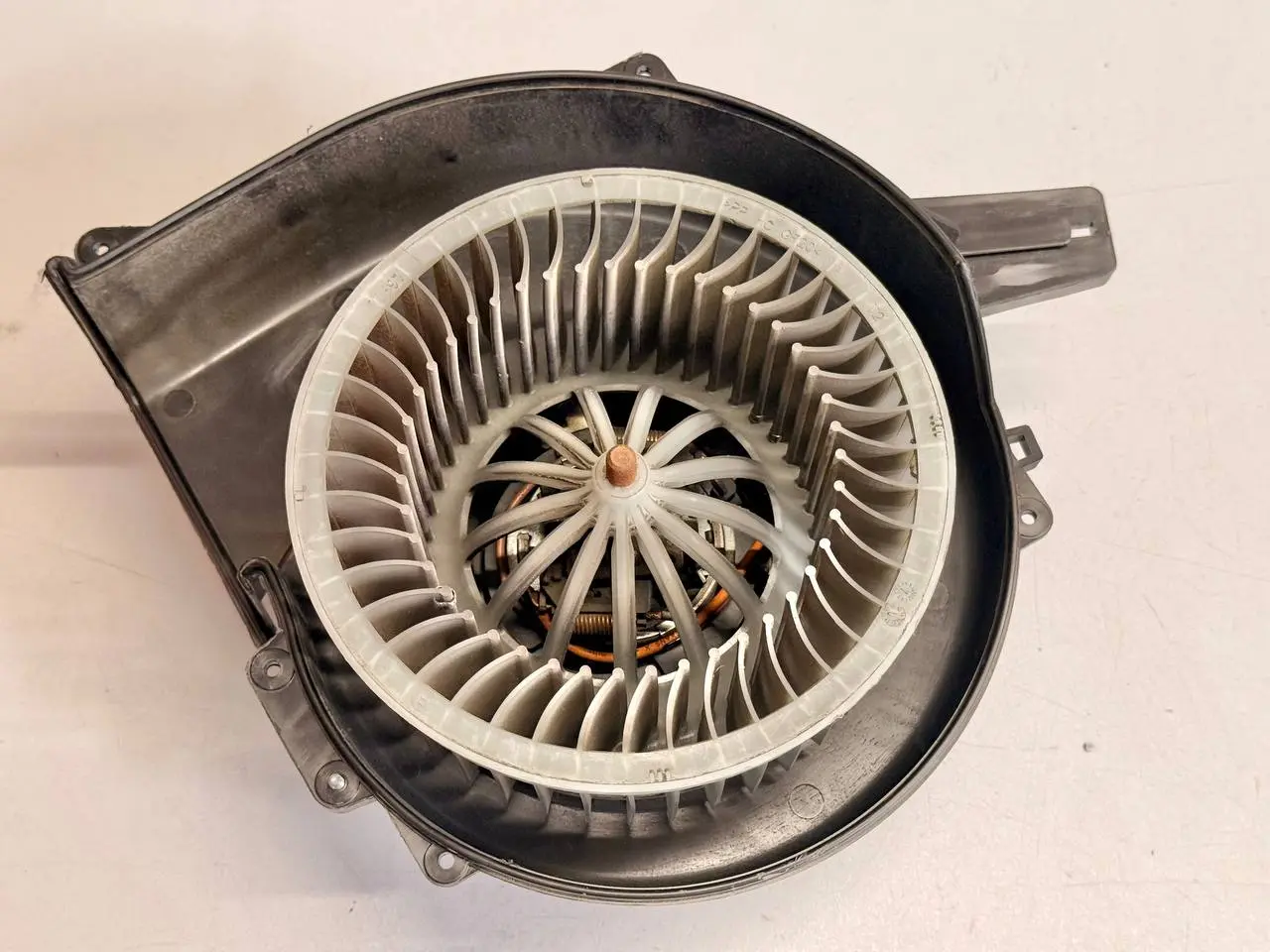 Gebläsemotor Heizung Lüftermotor für V 6C VW Polo V 6R 1,2 TSI 2010 6R1819015