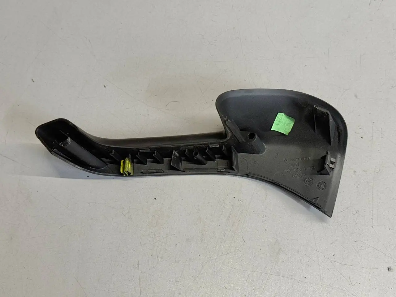 Türgriffblende vorne rechts 5 Variant Golf 5 Golf 5 1K1 1,9 TDI 2006 1K0868040B