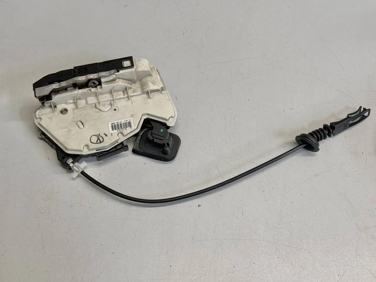 Türschloss vorne rechts, Fangschloss Golf 4 VW Polo V 6R 1,2 TSI 2010 5K1837016