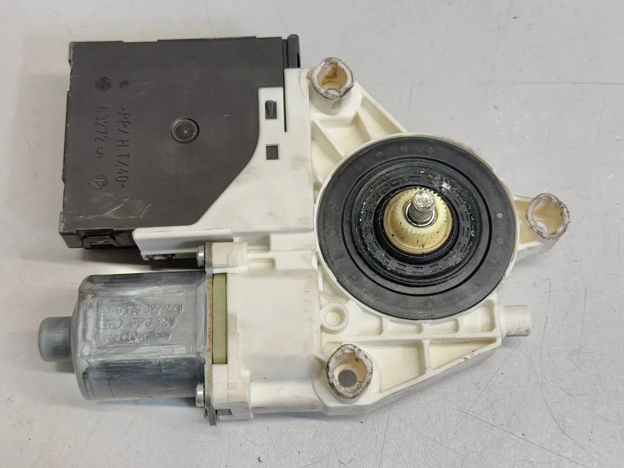Elektrischer Fensterheber Motor links vorne Golf 5 1K1 1,9 TDI 2006 1K0959793K