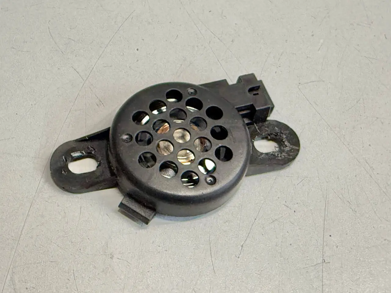 Warntongeber, Signalgeber, Summer VW Polo V 6R 1,2 TSI 2010 8E0919279