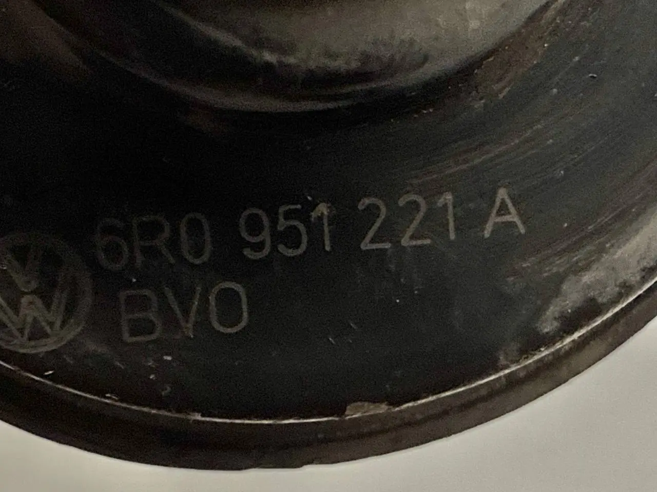 Hupe Signalhorn Fanfare Hochton für Golf VW Polo V 6R 1,2 TSI 2010 6R0951223A