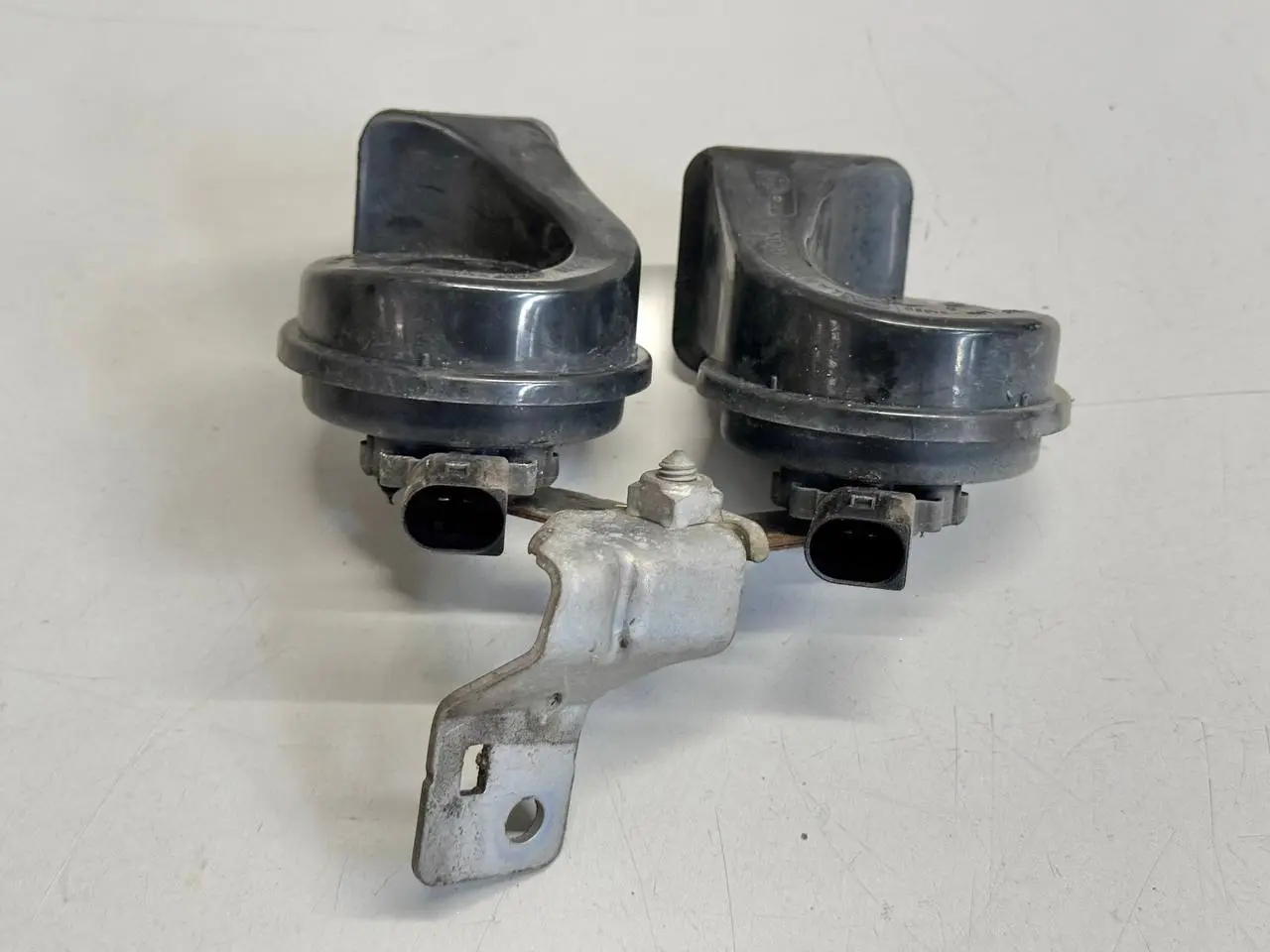 Hupe Signalhorn Fanfare Hochton für Golf VW Polo V 6R 1,2 TSI 2010 6R0951223A