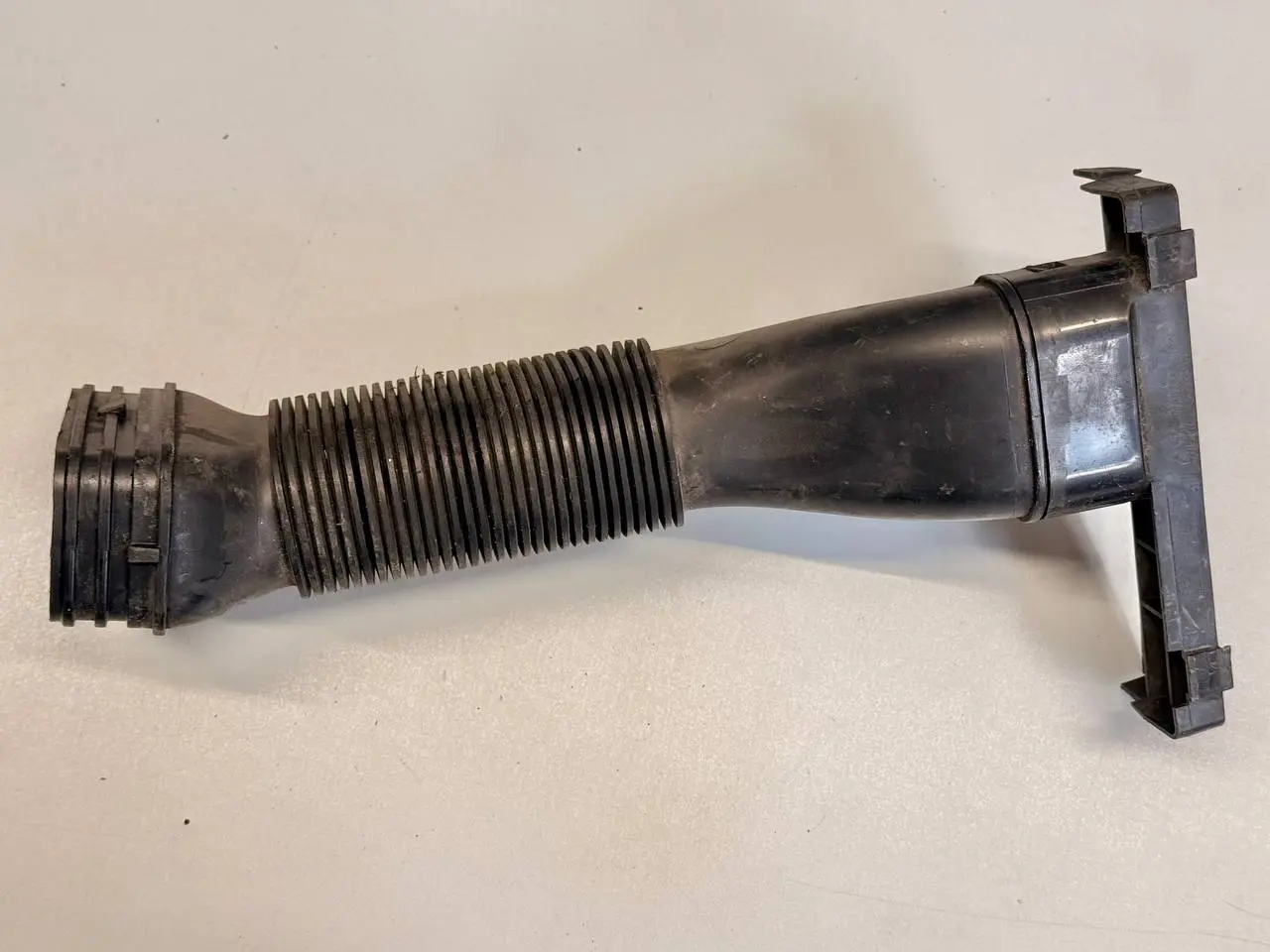 Luftansaugstutzen Luftführung VW Polo V 6R 1,2 TSI 2010 6R0129618F