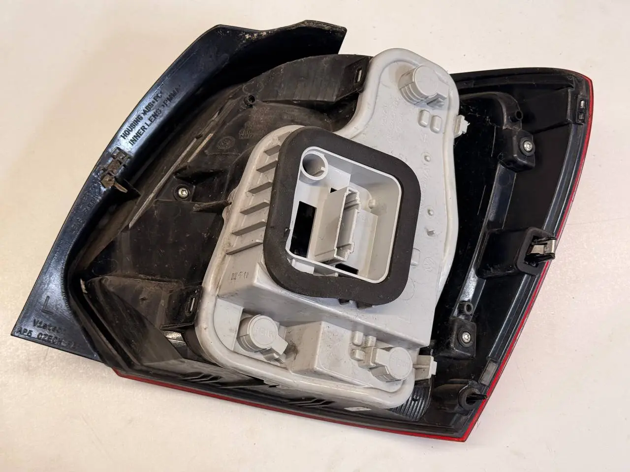 Heckleuchte Rücklicht Rückleuchte links V VW Polo V 6R 1,2 TSI 2010 6R0945095