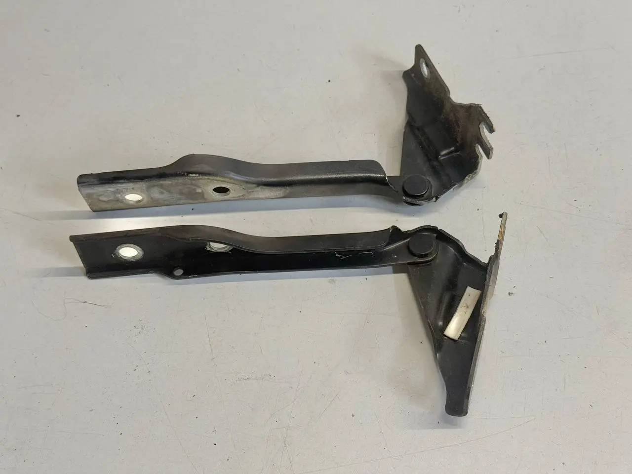Klappscharnier Scharnier für Motorhaube V VW Polo V 6R 1,2 TSI 2010 6R0823302A