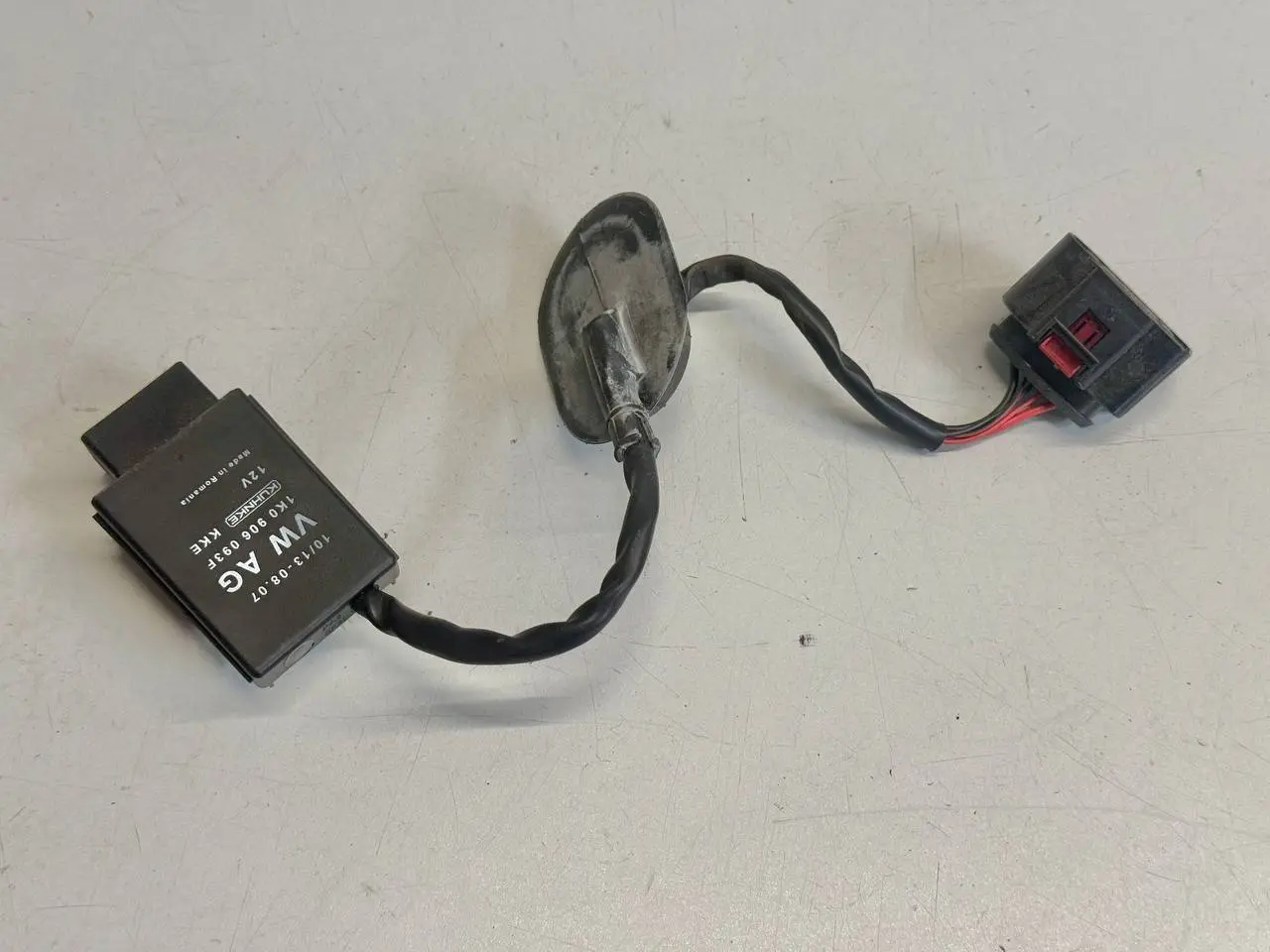 Steuergerät Kraftstoffpumpe Modul für Plus VW Polo V 6R 1,2 TSI 2010 1K0906093F