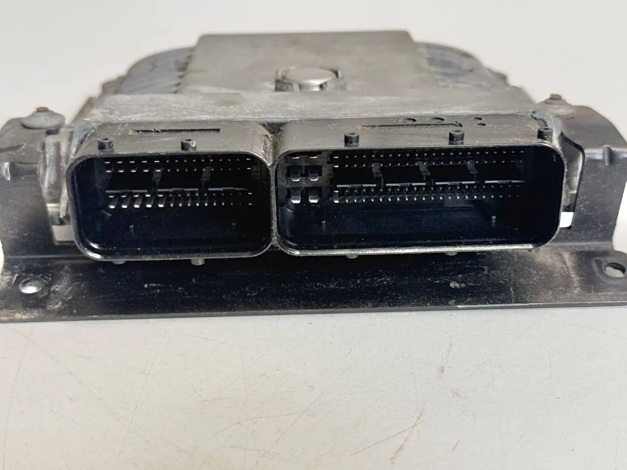 Motorsteuergerät Steuergerät ECU 1.2 105PS VW Polo V 6R 1,2 TSI 2010 03F906070D