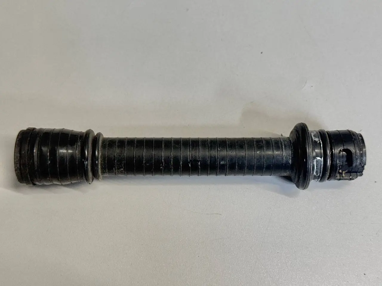 Wasserablaufschlauch Luftfilterkasten VW Polo V 6R 1,2 TSI 2010 6R0129637B