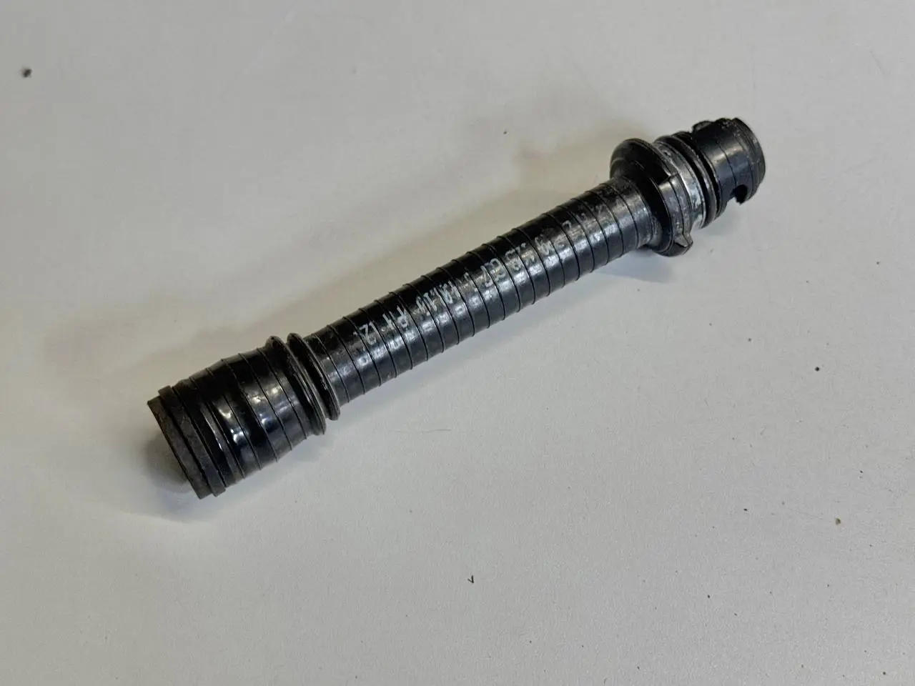 Wasserablaufschlauch Luftfilterkasten VW Polo V 6R 1,2 TSI 2010 6R0129637B