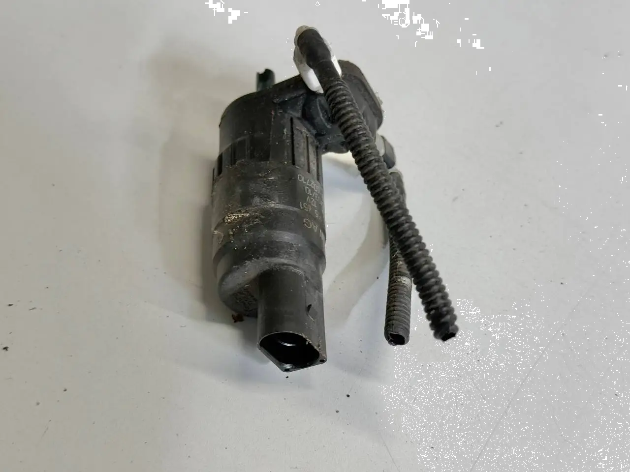 Wischwasserpumpe Scheibenwaschpumpe Polo 6R VW Polo V 6R 1,2 TSI 2010 1K6955651
