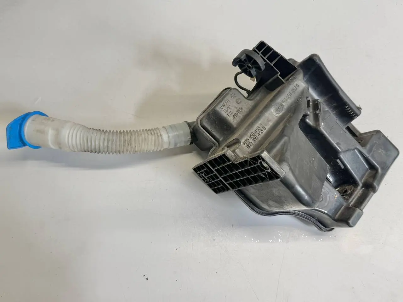 Waschwasserbehälter Fabia 6Y5 1.4 2001 VW Polo V 6R 1,2 TSI 2010 6R0955453E