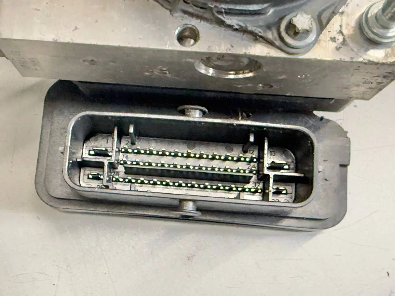 ABS Steuergerät Hydraulikblock Polo V 6R VW Polo V 6C 1,2 TSI 2015 6C0907379G