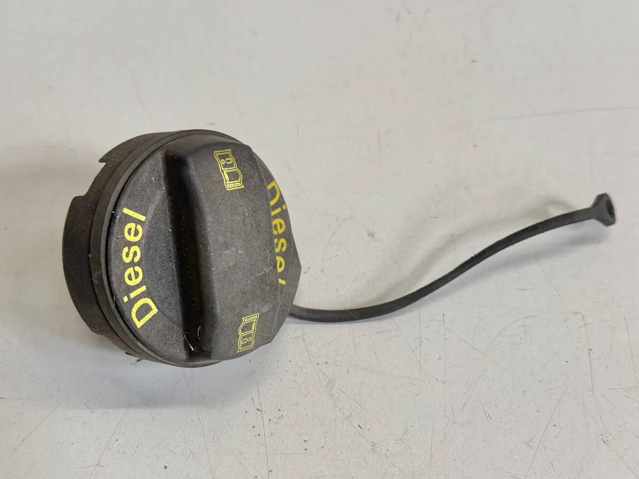 Tankdeckel Golf 5 1K1 1,9 TDI Polo V 6C VW Polo V 6C 1,2 TSI 2015 1K0201553J