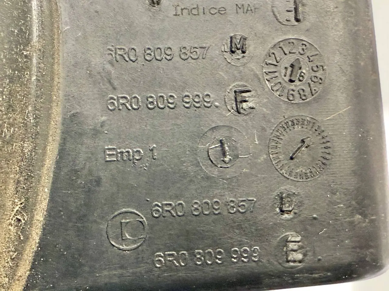 Tankklappe Einfüllöffnung Treibstoffklappe VW Polo V 6C 1,2 TSI 2015 6C0010000B