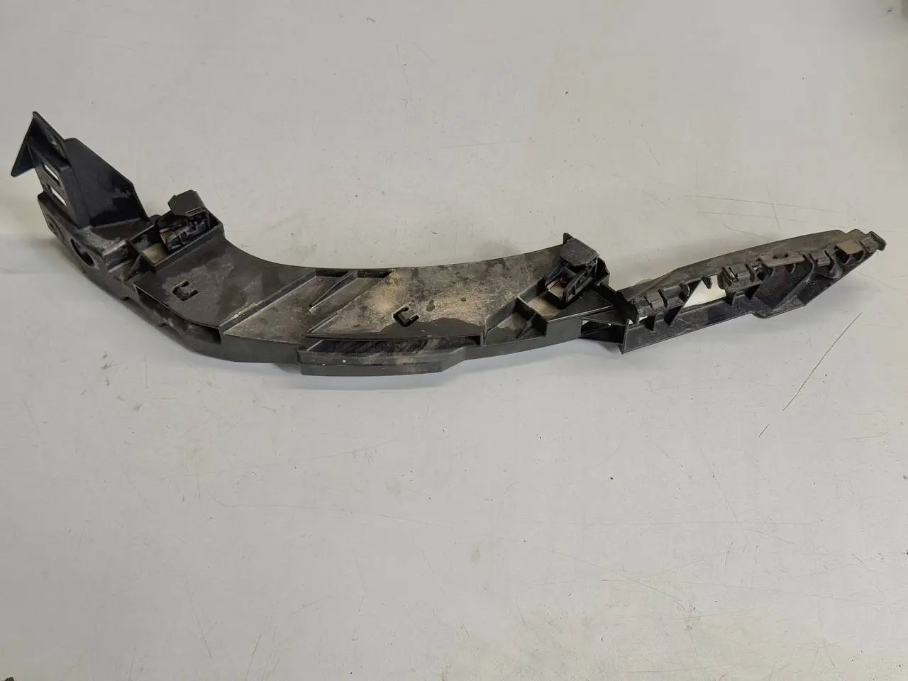 Halterung Scheinwerfer links Polo V 6C 1,2 VW Polo V 6C 1,2 TSI 2015 6R0805071