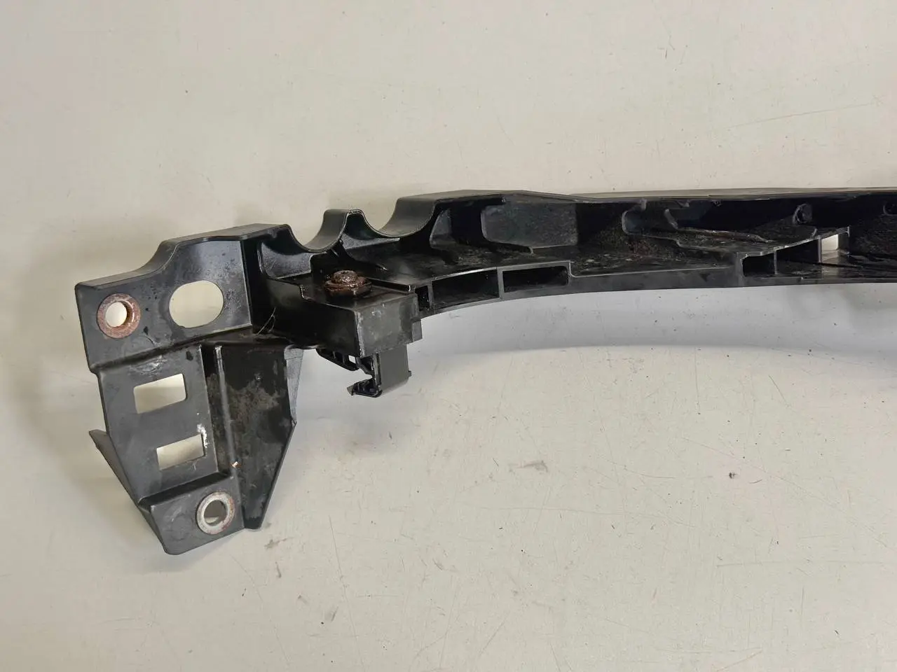 Halterung Scheinwerfer links Polo V 6C 1,2 VW Polo V 6C 1,2 TSI 2015 6R0805071