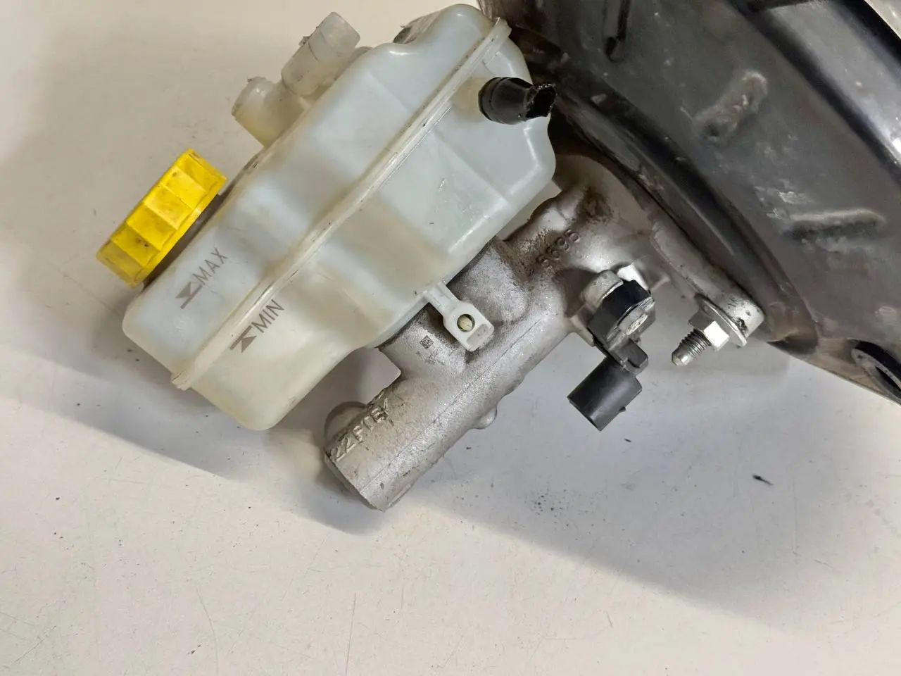 Bremskraftverstärker Hauptbremszylinder VW Polo V 6C 1,2 TSI 2015 6R1614105R