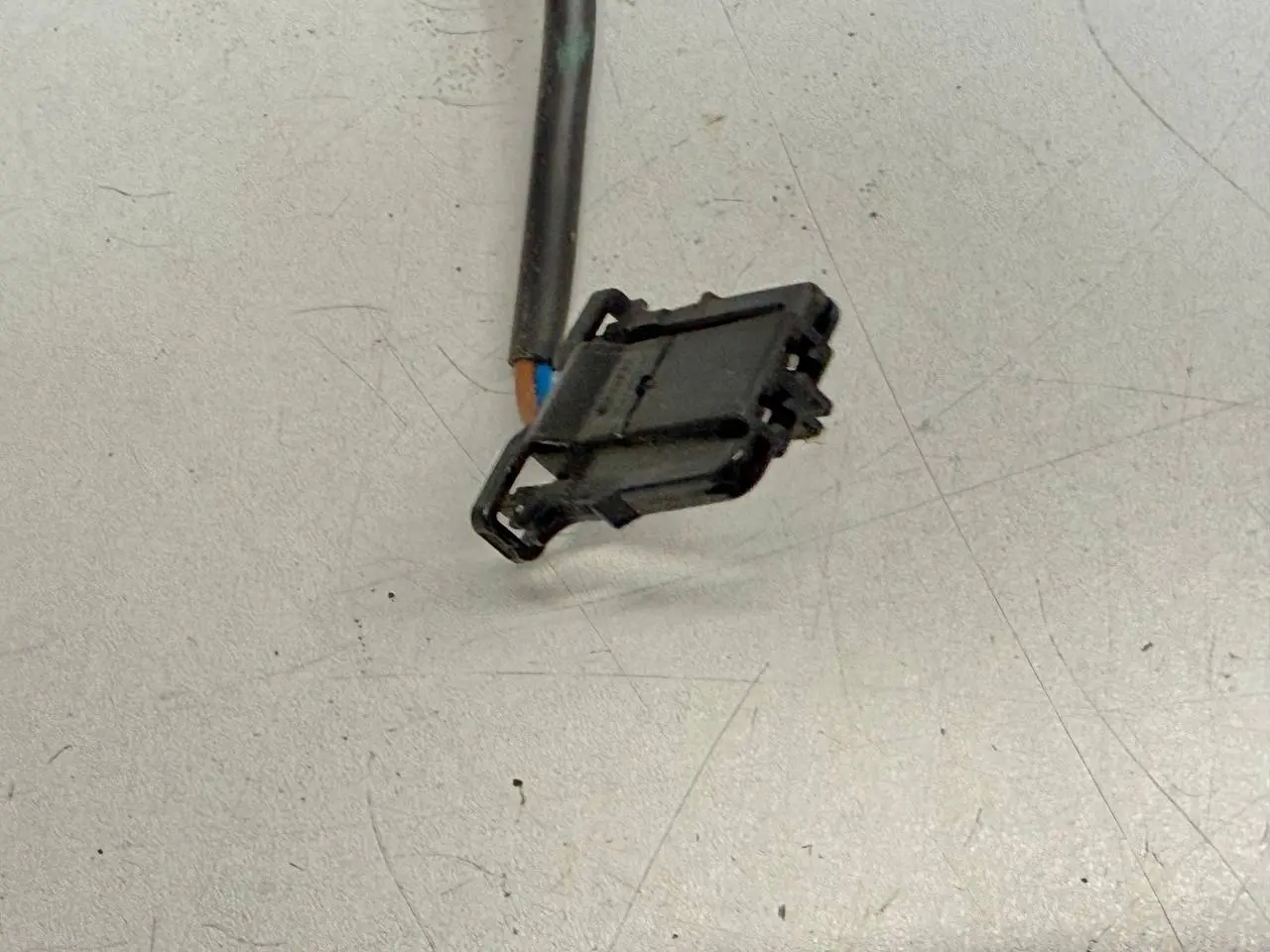 Stellmotor Verriegelung Tankdeckel V Polo VW Polo V 6R 1,2 TSI 2010 6R0810773F