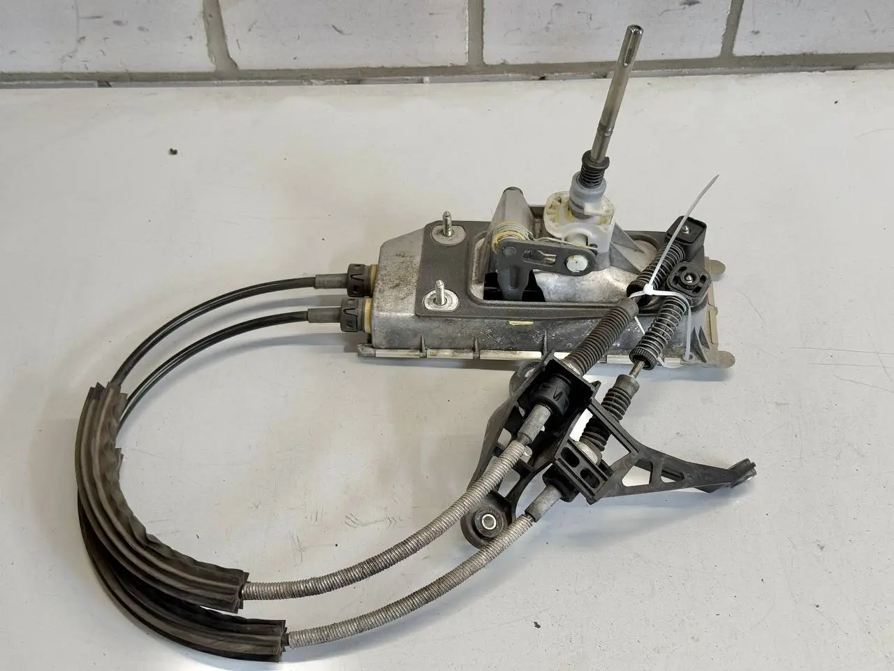 Schaltkulisse Schalthebel Mechanismus für V VW Polo V 6C 1,2 TSI 2015 6C0711049