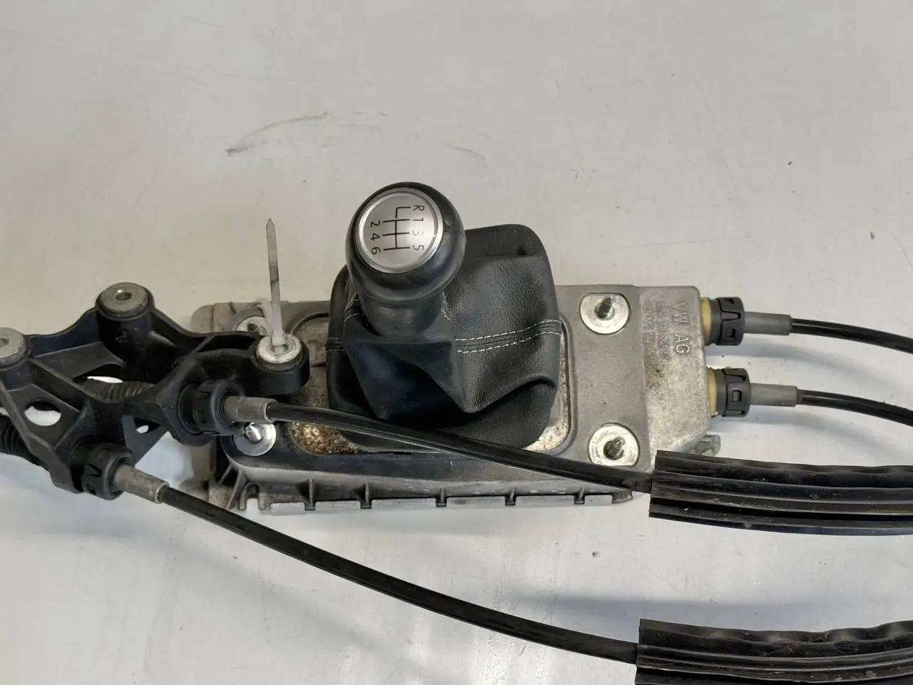 Schaltkulisse Schalthebel Schaltgestänge VW Polo V 6R 1,2 TSI 2010 6Q0711061E