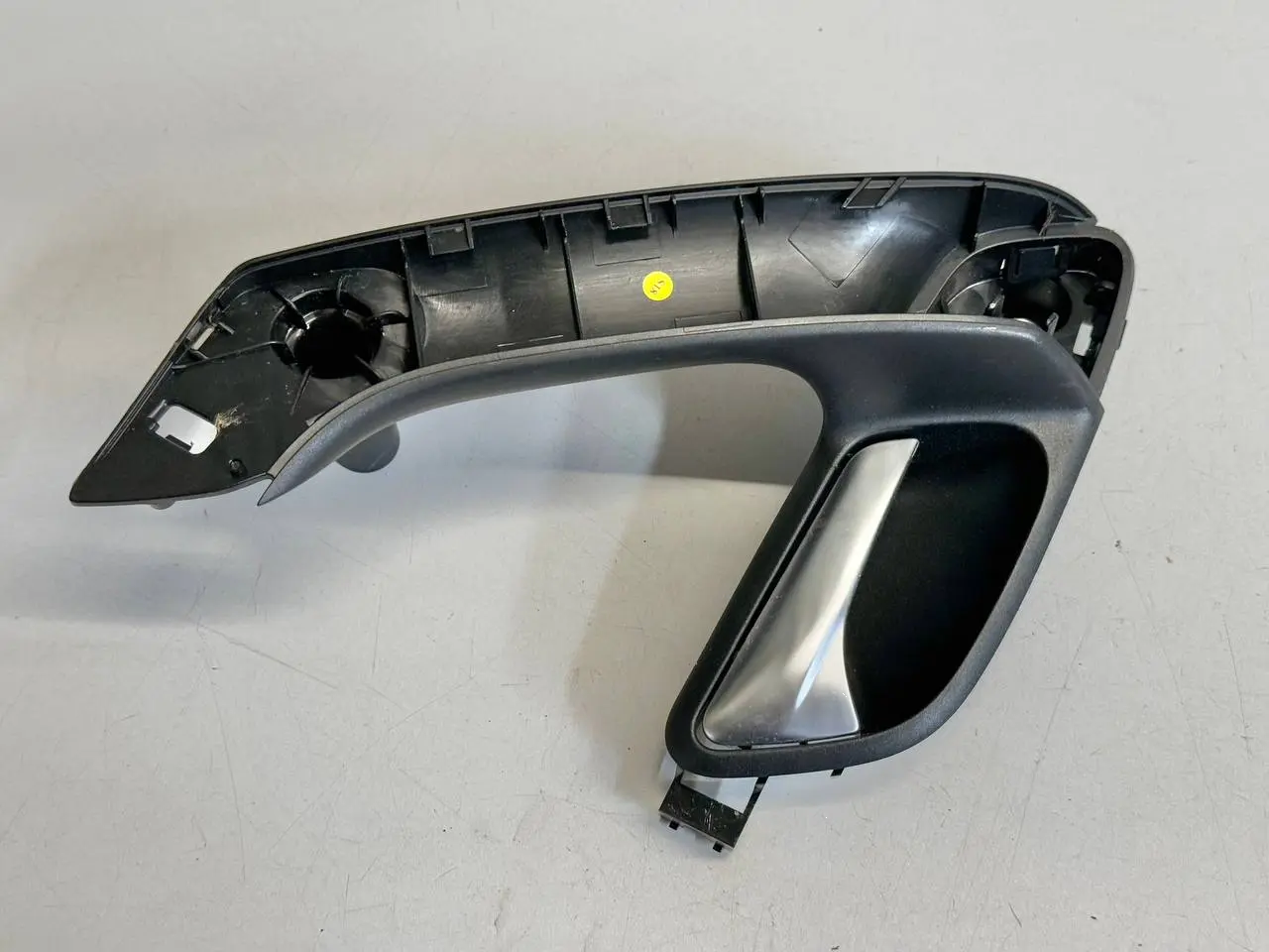 Innengriff Türöffner Zuziehgriff vorne Polo VW Polo V 6R 1,2 TSI 2010 6R0867180