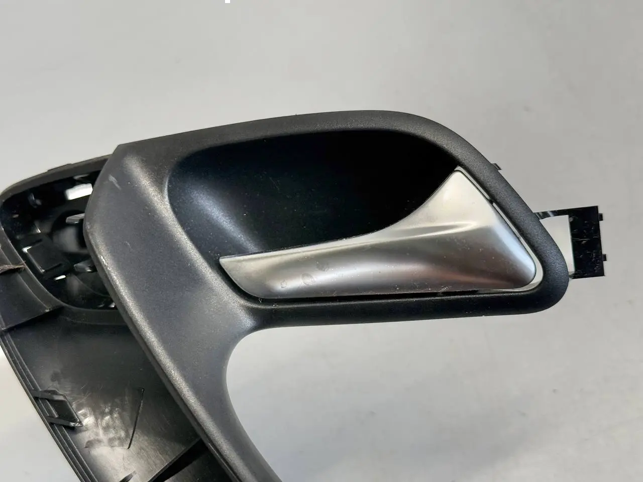 Innengriff Türöffner Zuziehgriff vorne Polo VW Polo V 6R 1,2 TSI 2010 6R0867180