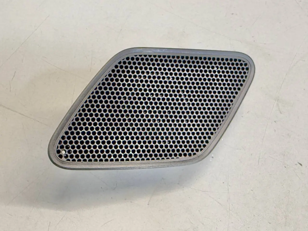 Hochtöner Hinten Rechts für Polo 6R 7 Golf VW Polo V 6R 1,2 TSI 2010 5G0035412B