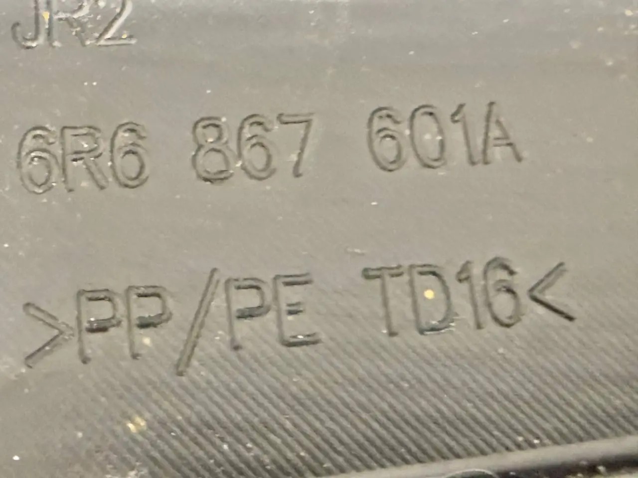Verkleidung für Heckklappe innen V Polo V VW Polo V 6R 1,2 TSI 2010 6R6867601A