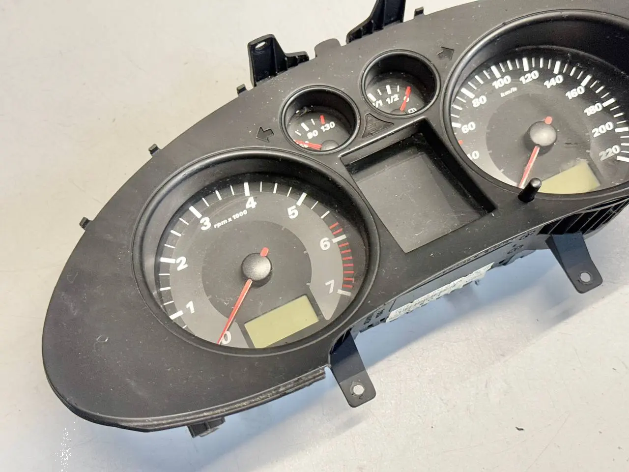 Tacho Kombiinstrument Ibiza 6L 1.4 2003 Seat Ibiza 6L 1.4 2003 W06L0920801