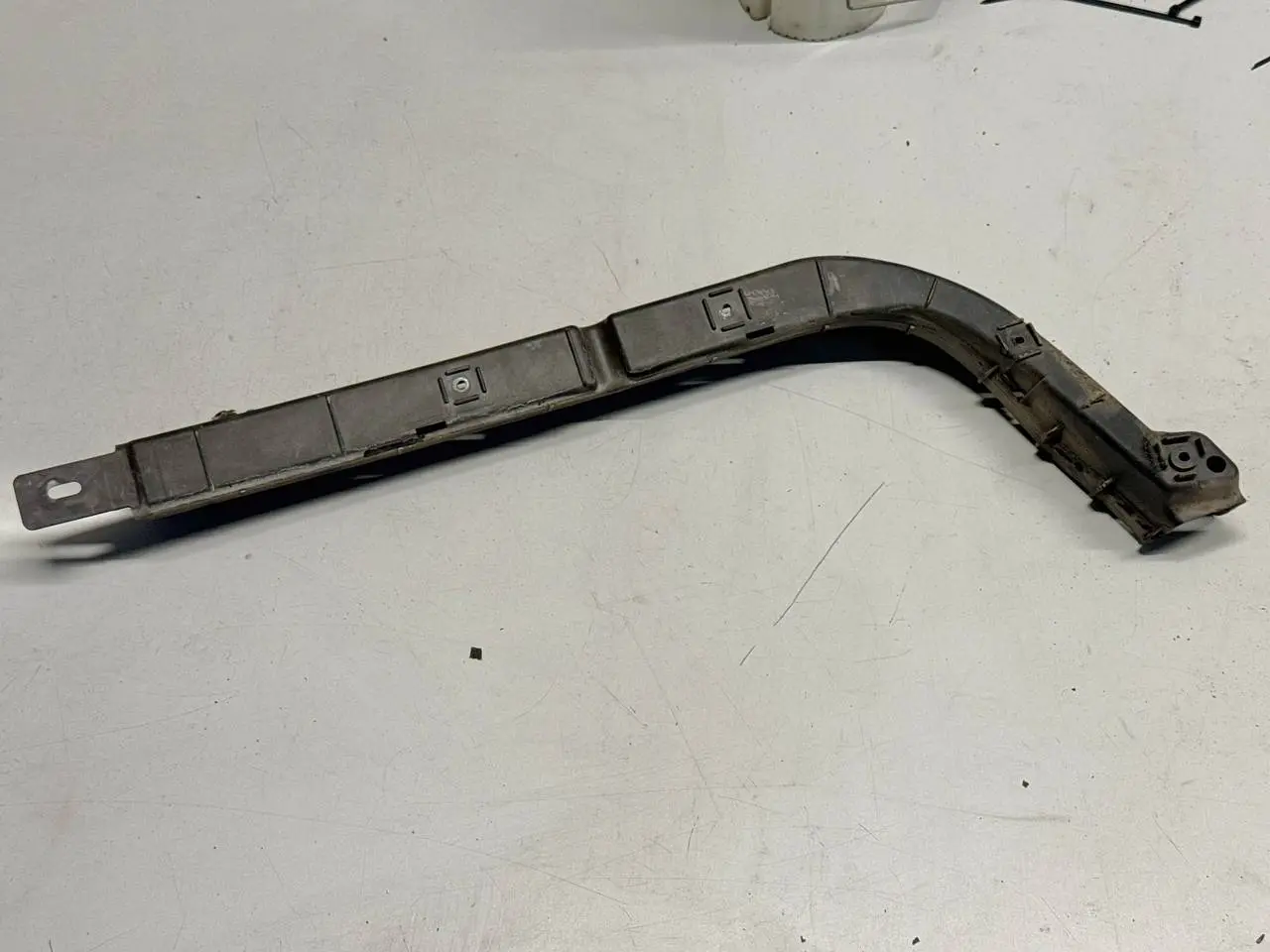 Stoßstangenhalter Führungsträger Halterung Seat Ibiza 6L 1.4 2003 6L6807864G