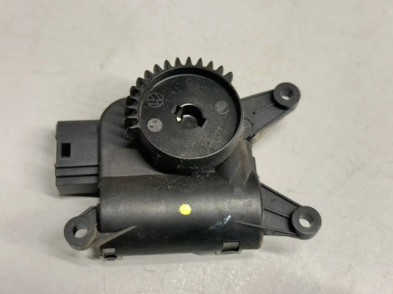 Stellmotor Heizungsklappe Klimaregelung 9N Seat Ibiza 6L 1.4 2003 0132801357