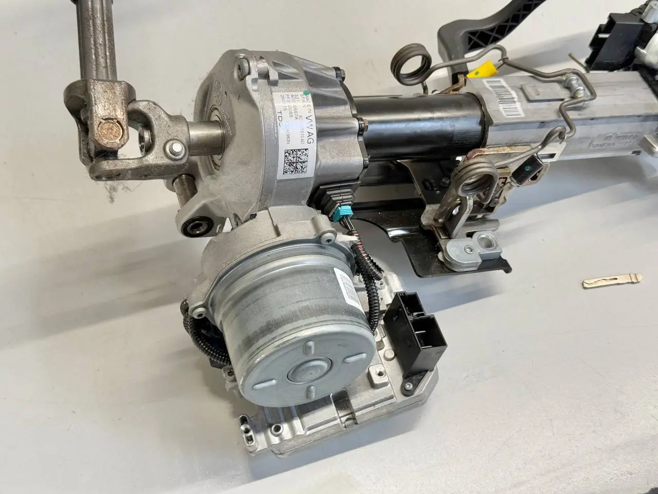 Elektrische Lenksäule V Fabia Polo V 6R VW Polo V 6C 1,2 TSI 2015 6C1909144M