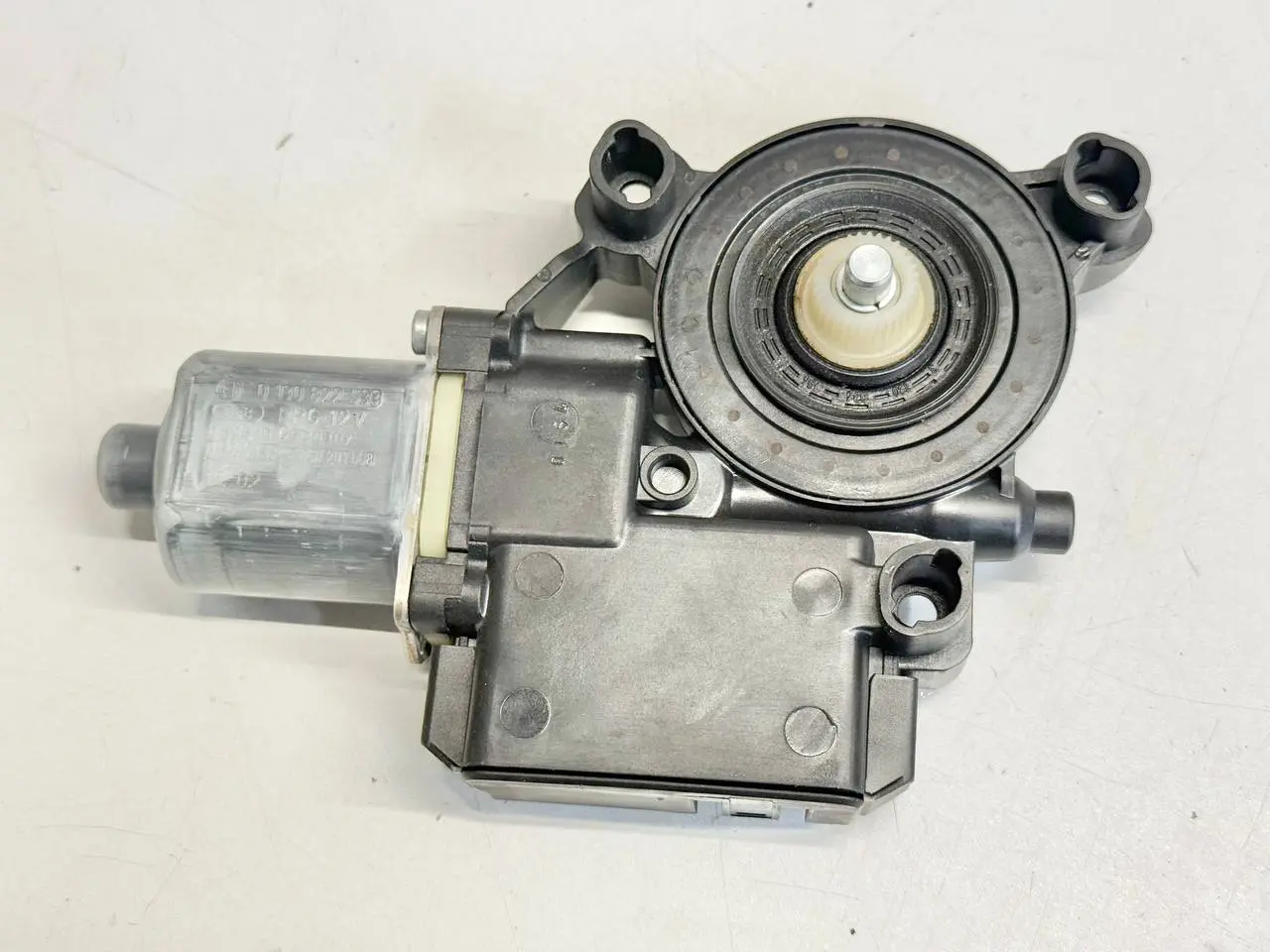 Fensterhebermotor rechts hinten Polo V 6R VW Polo V 6R 1,2 TSI 2010 6R0959812N