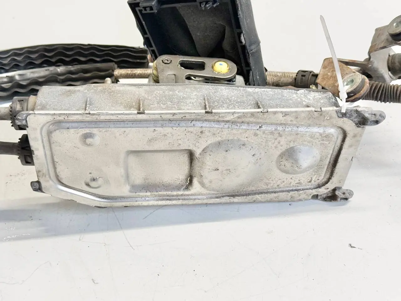Schaltkulisse Schaltgestänge Schaltseil Polo Seat Ibiza 6L 1.4 2003 6Q0711061