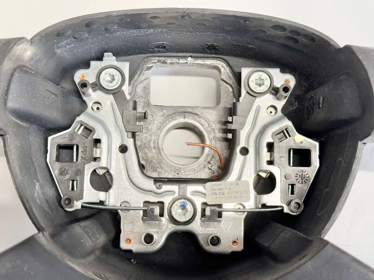Lenkrad Polo 9N1 1,2L 2002 VW Polo 9N1 1,2L 2002 6Q0419091L01C