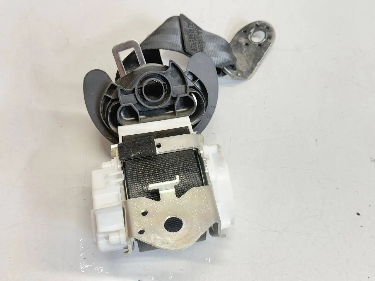 Dreipunkt-Gurt Hinten Links 6R Polo V 6C VW Polo V 6R 1,2 TSI 2010 6C0857805